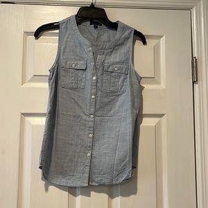 Gap denim sleeveless top. Size xsmall